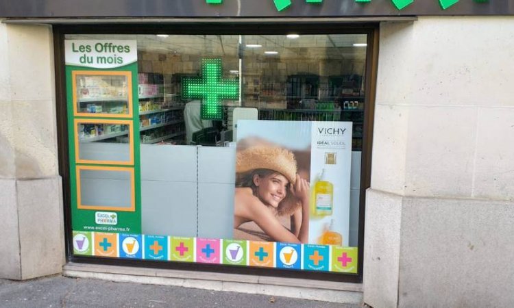 Film pour vitrine de pharmacie à Paris - PRAZDO